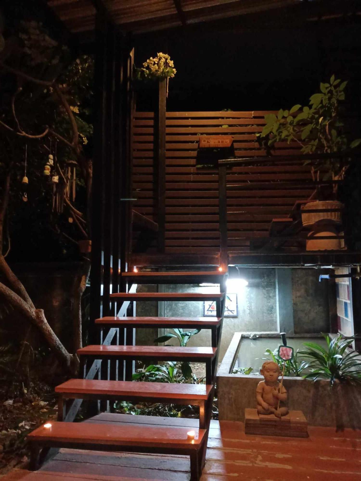 Chez Pom Hotel Chiang Mai Exterior foto