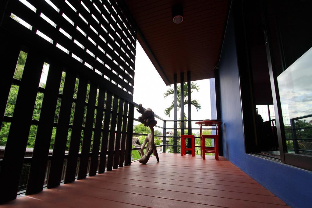 Chez Pom Hotel Chiang Mai Exterior foto